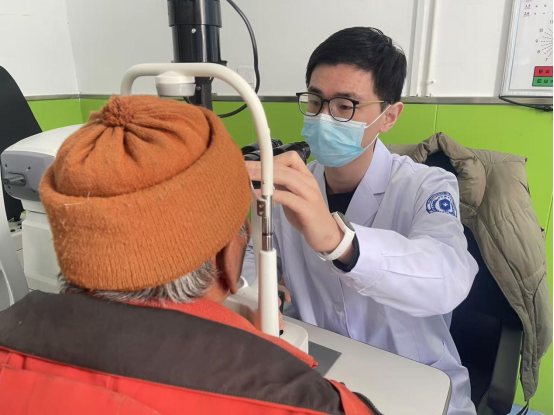 犇牛聚财 烟台毓璜顶医院援藏医生张晶议：跨越山海 守护光明