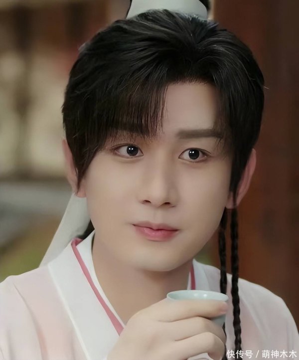 奕汇网 成毅怼观众风波升级！《赴山海》最新收视下降，网友响应号召拒看